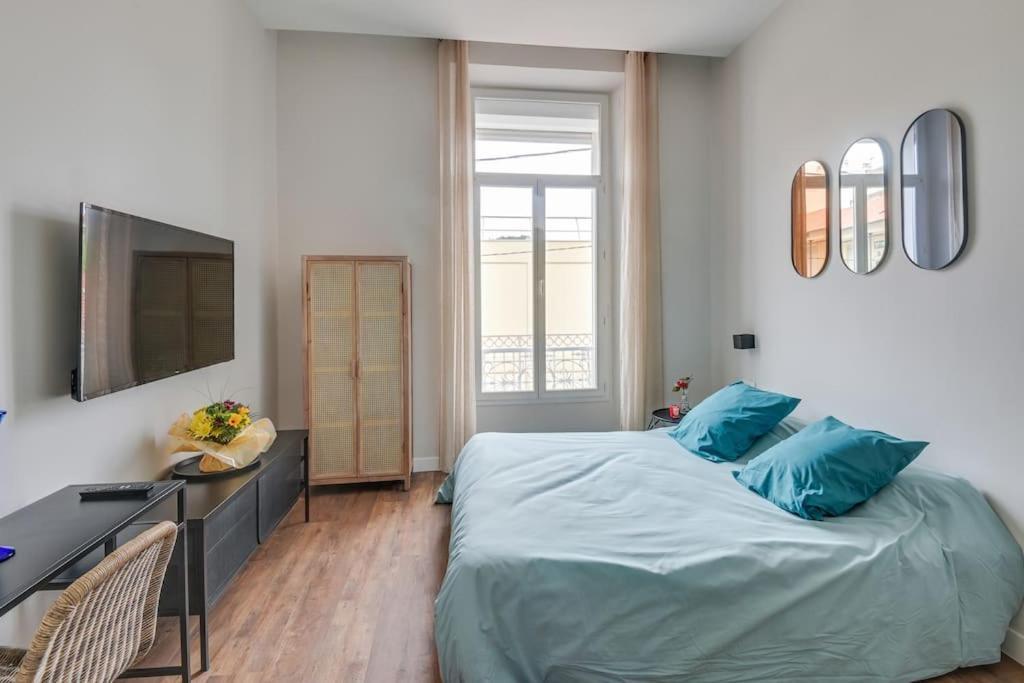 Brp Center, Eight-bedroom Luxury Cannes