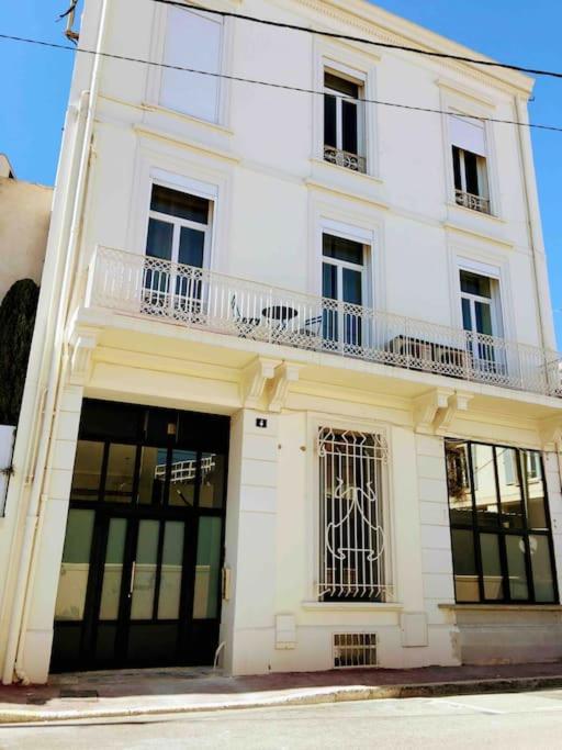Brp Center, Eight-bedroom Luxury Hébergement de vacances